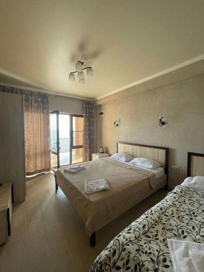 Leon Beach Hotel New Athos Exterior foto